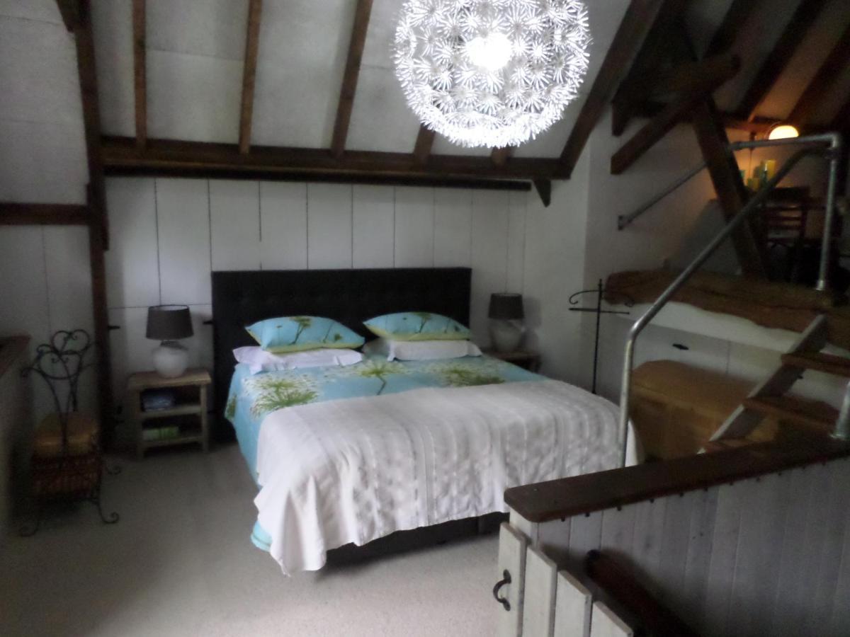 B & B De Pimpelmees 's-Gravenmoer ภายนอก รูปภาพ
