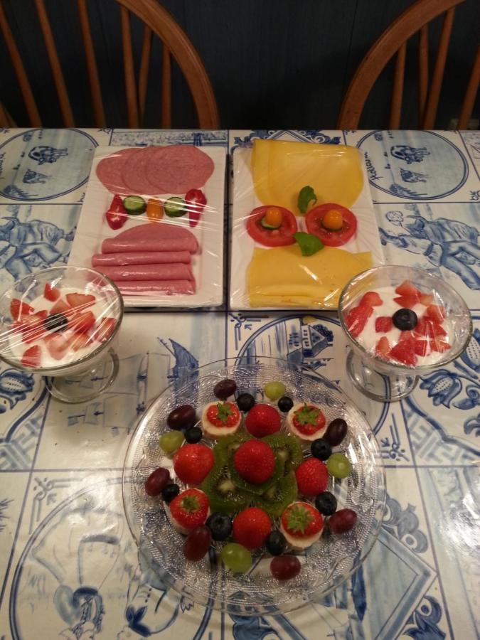 B & B De Pimpelmees 's-Gravenmoer ภายนอก รูปภาพ